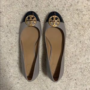 Tory Burch Chelsea Pump